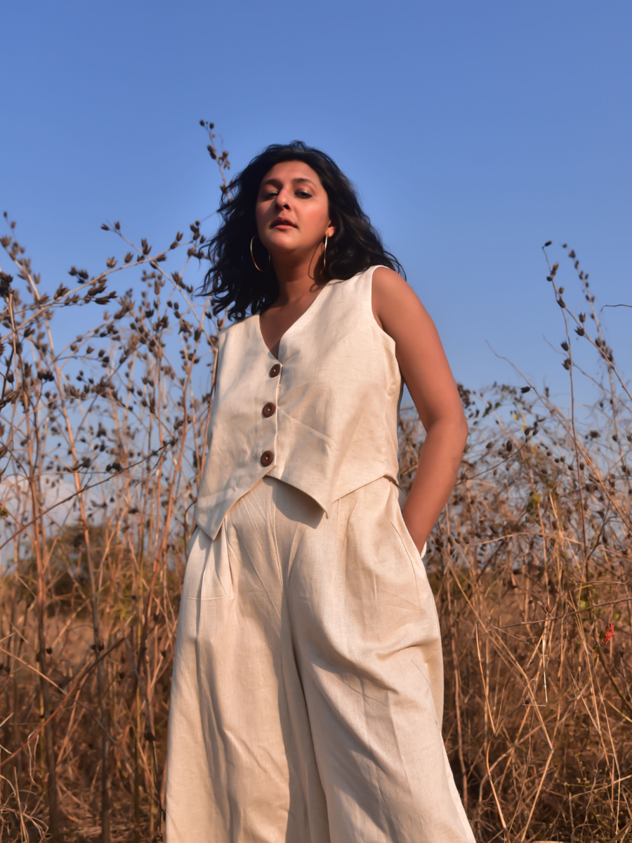 Amara Linen Vest